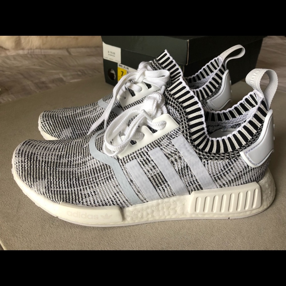 Brand New Authentic Adidas NMD size 7M/8-8.5W